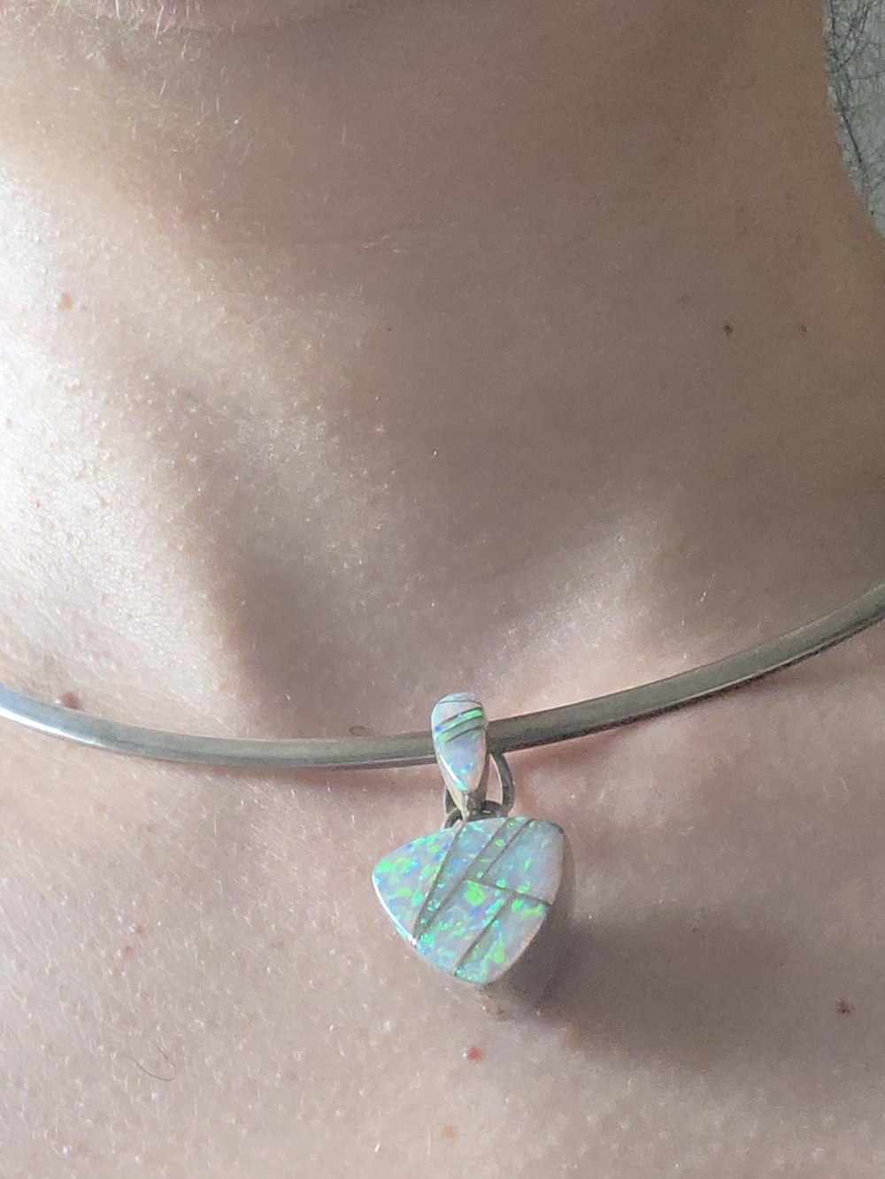 This vintage, estate 925 Sterling genuine Ethiopian Opal Choker inlay